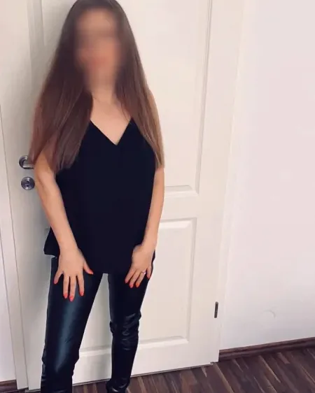 Candela, 32 años