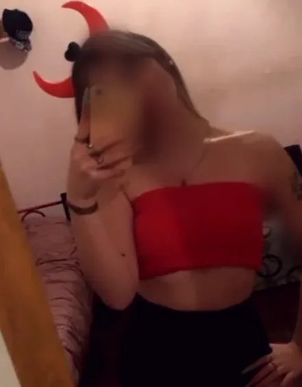 Mónica, 32 años